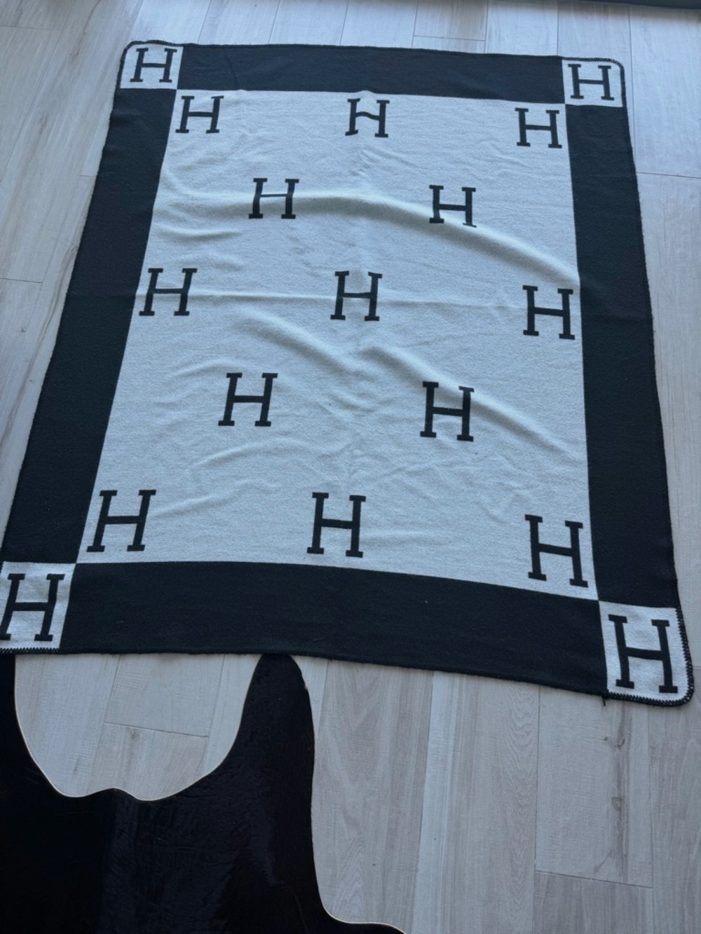 Hermès Avalon III throw blanket - Picture 2 of 4